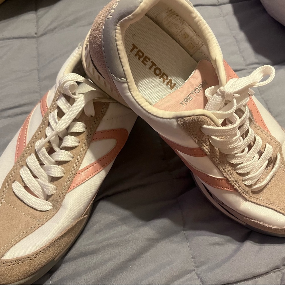 Tretorn Women's Pink and Tan Sneakers
